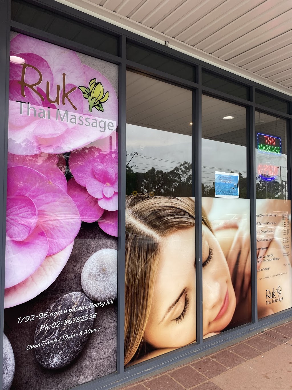 Ruk Thai Massage | 1/92-96 N Parade, Rooty Hill NSW 2766, Australia | Phone: (02) 8678 2536