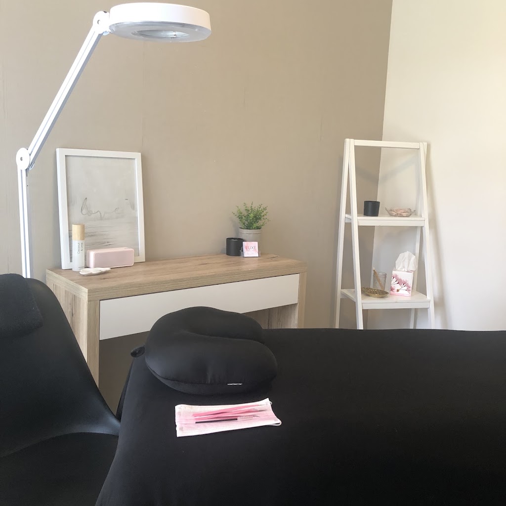 Luxe Lash & Brow House | 29 Somerfield Retreat, Woodhill QLD 4285, Australia | Phone: 0411 853 301