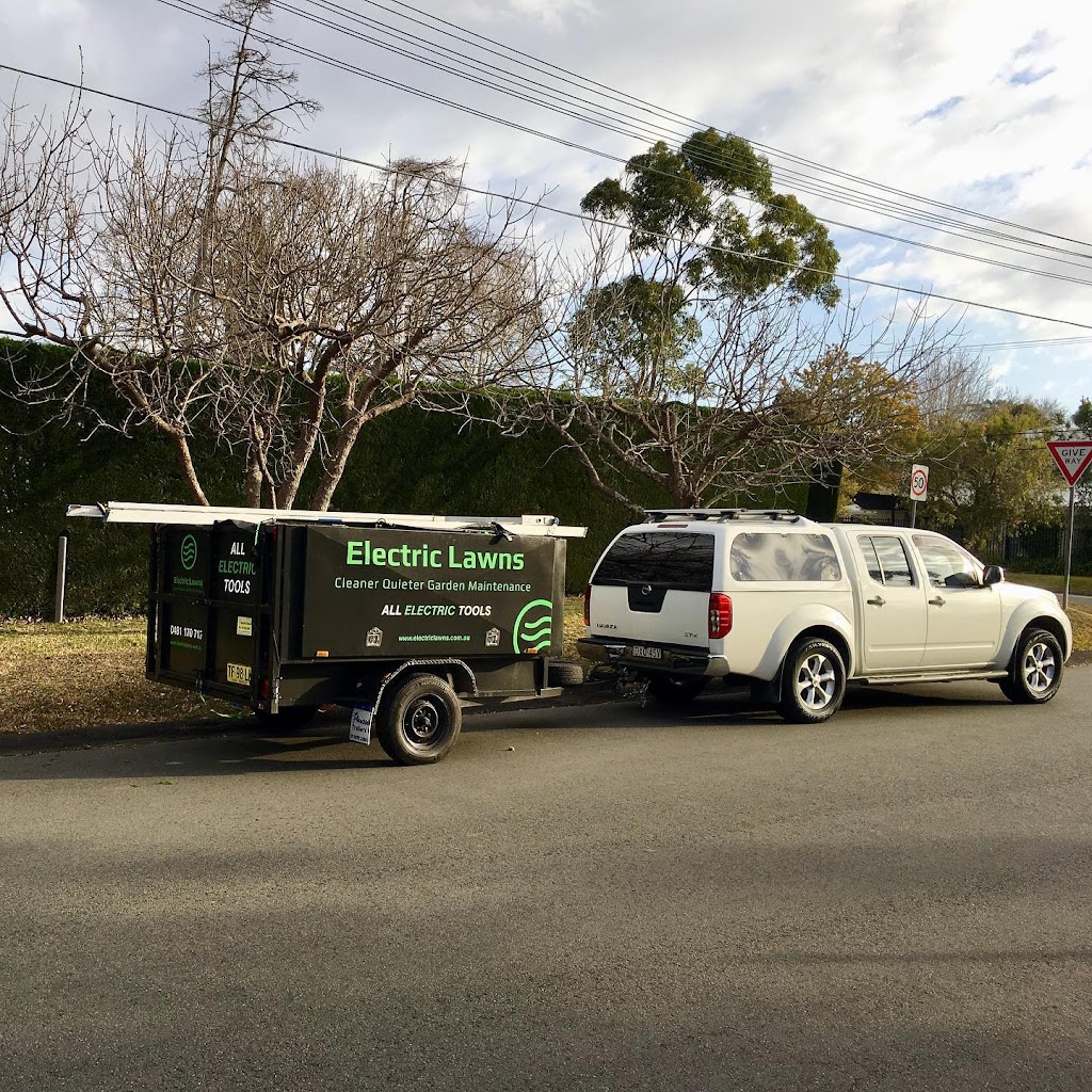 Electric Lawns | 7 Alkira Cct, Narraweena NSW 2099, Australia | Phone: 0481 170 717