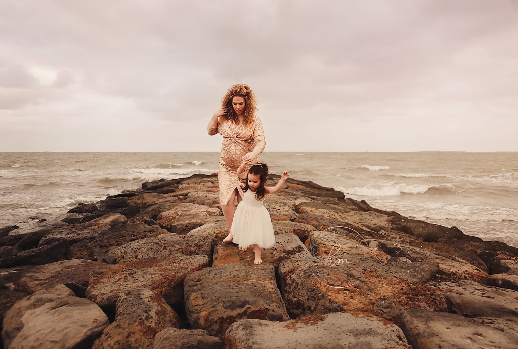 Kylie McCormack Photography | 25 Coastal Promenade, Point Cook VIC 3030, Australia | Phone: 0409 047 151