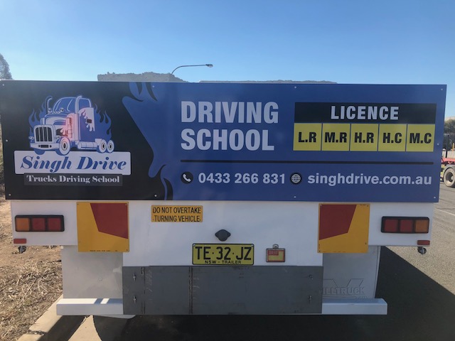 Guru truck driving school | 12 Progress Circuit, Prestons NSW 2170, Australia | Phone: 0433 266 831