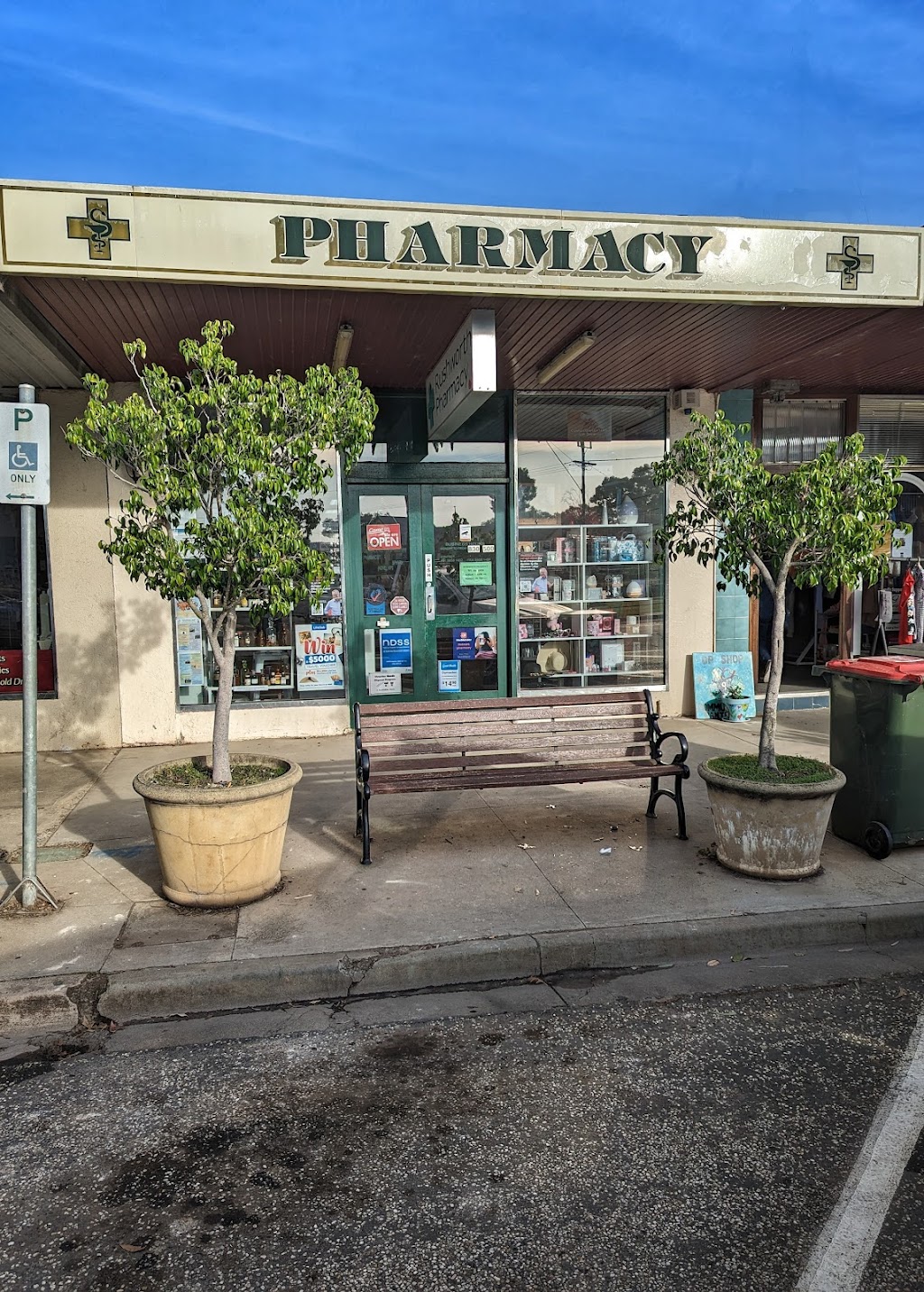 Mediconsul Rushworth Pharmacy (11 High St) Opening Hours