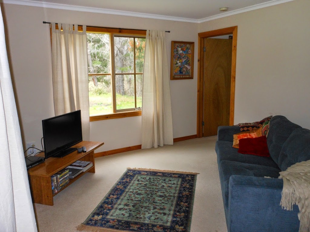 Cassilis Cottage | lodging | 19 Goldies Rd, Swifts Creek VIC 3896, Australia | 0448961231 OR +61 448 961 231