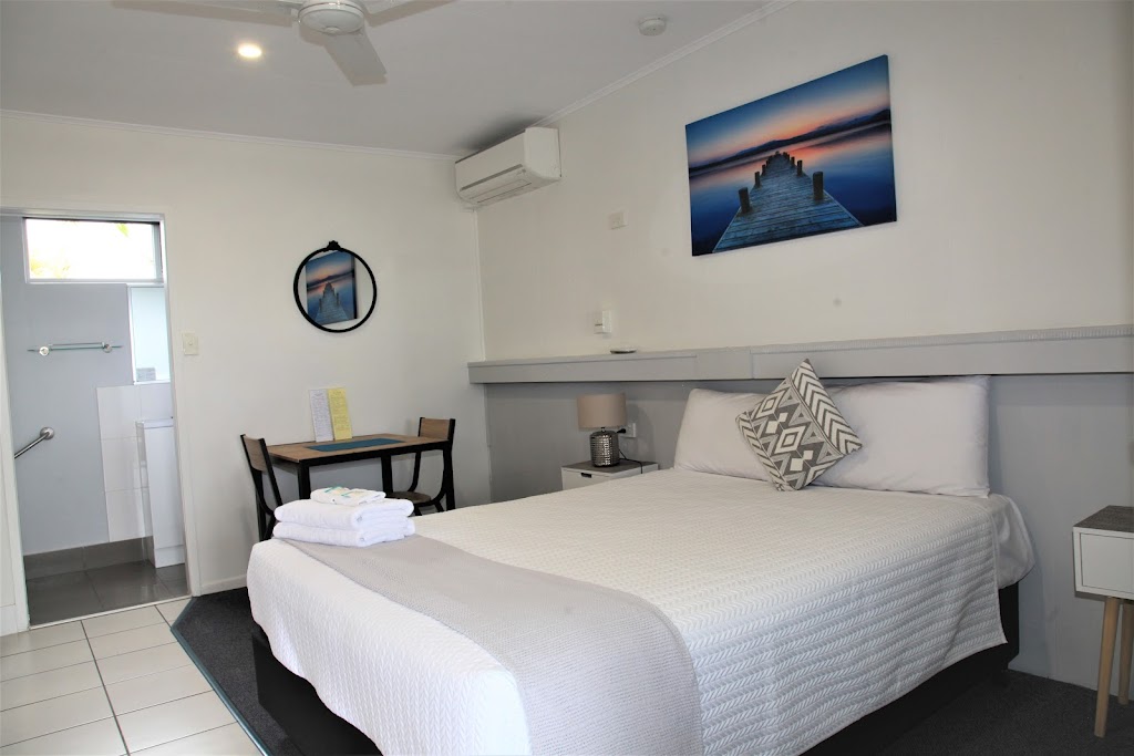 Charm City Motel | 23 Takalvan St, Bundaberg West QLD 4670, Australia | Phone: (07) 4152 2284