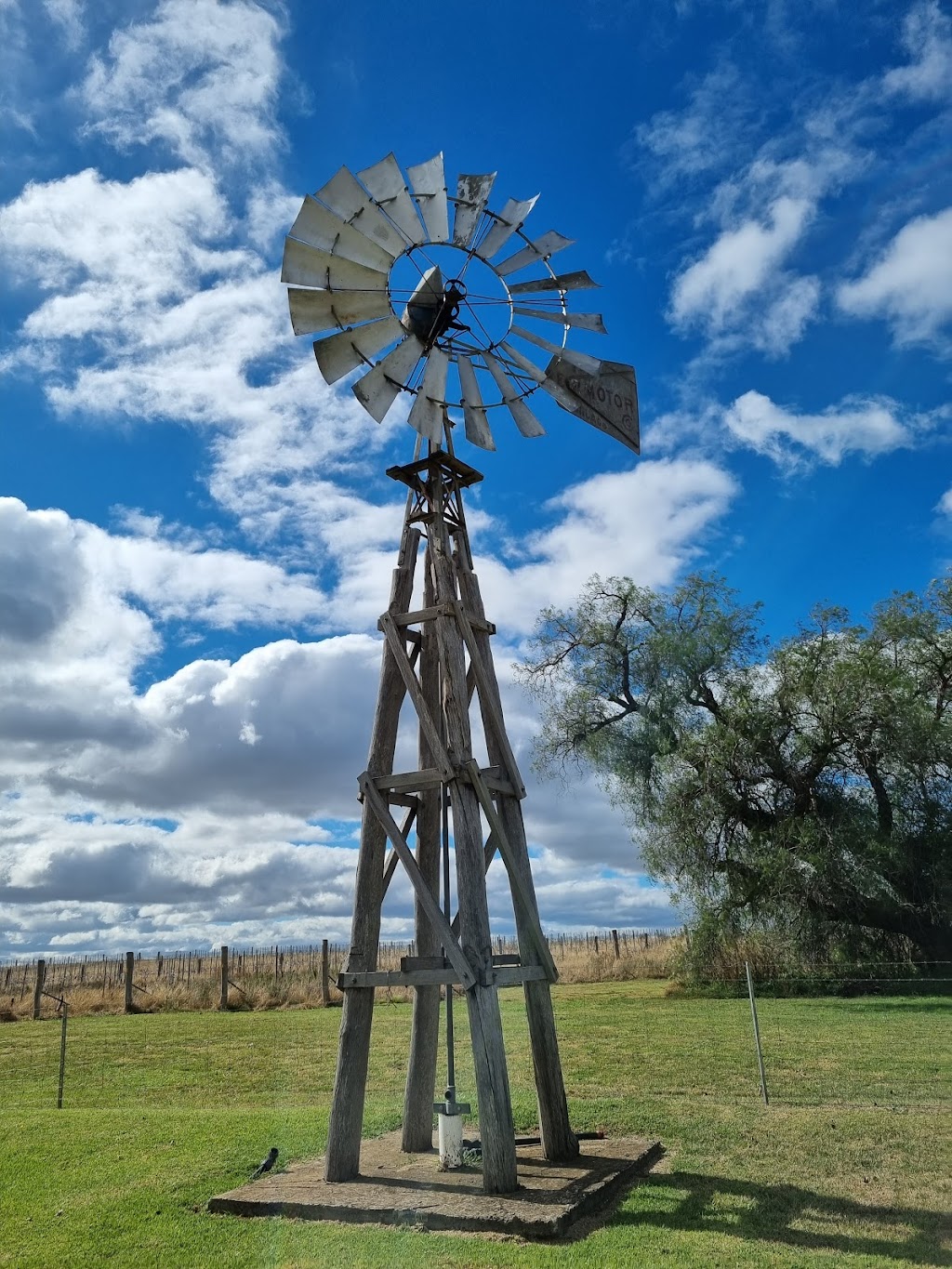 Mudgee Small Winemakers Centre | 6 Henry Lawson Dr, Bombira NSW 2850, Australia | Phone: (02) 6372 2133