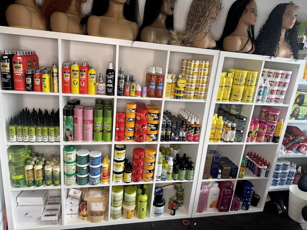 Braids & beauty by Mariama | 3337/33 HADFIELD Rd, Harkness VIC 3337, Australia | Phone: 0428 846 335
