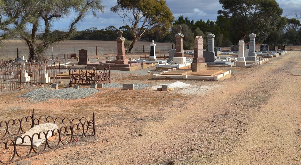 Blyth Cemetery | cemetery | 1202 Benbournie Rd, Blyth SA 5462, Australia