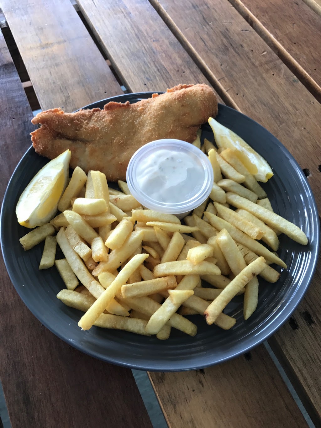 Red Prawn Fish And Chips | meal takeaway | 6 Mellefont St, Gladstone W QLD 4680, Australia | 0749723474 OR +61 7 4972 3474