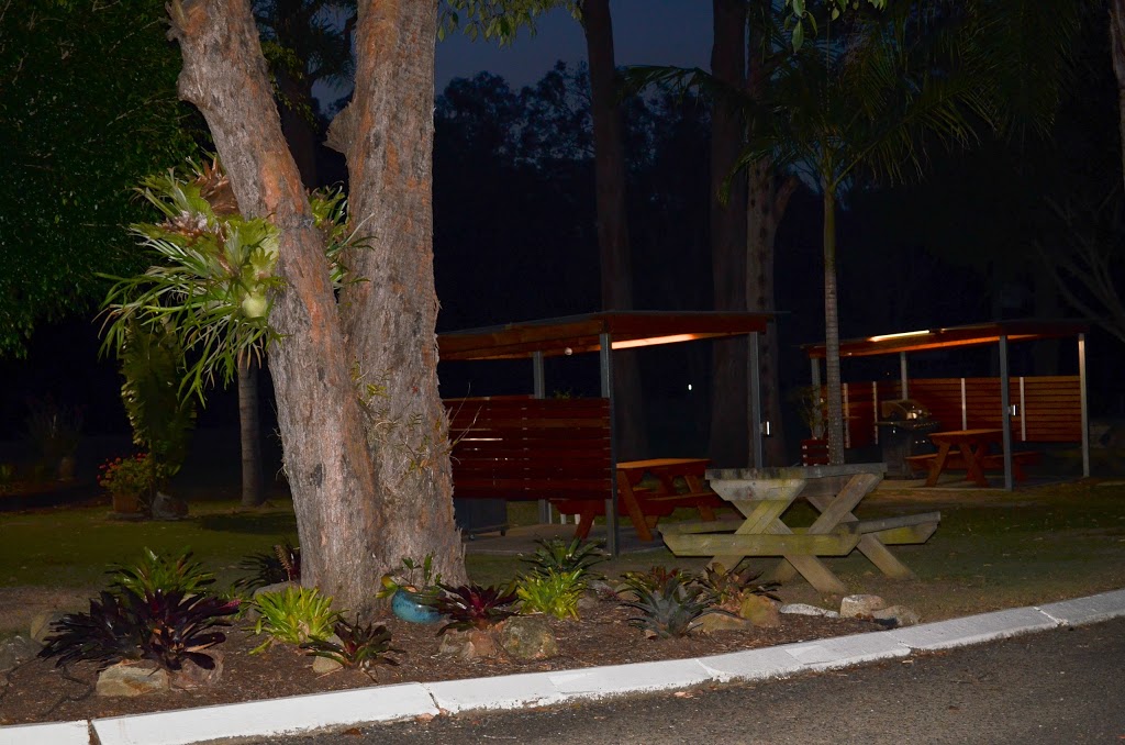 Fairway Lodge Motel | 385 Macleay Valley Way ( Old Pacific Highway), Kempsey NSW 2440, Australia | Phone: (02) 6562 7099