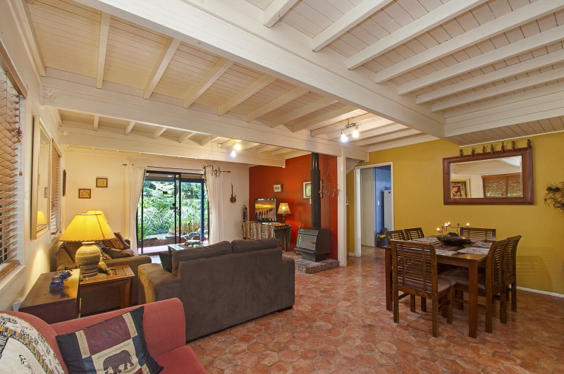 THE African Cottage & The Rondawel | 943 Maleny - Montville Rd, Balmoral Ridge QLD 4552, Australia | Phone: (07) 5435 2445