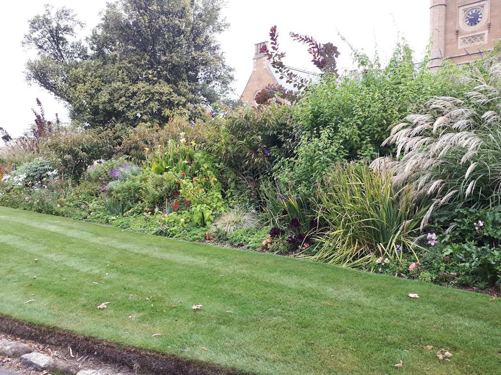 Government House Tasmania | 7 Lower Domain Rd, Queens Domain TAS 7000, Australia | Phone: (03) 6234 2611