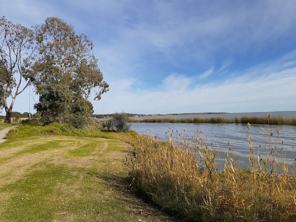 Meningie Lions Jubilee Park Princes Hwy Meningie Sa 5264 Australia