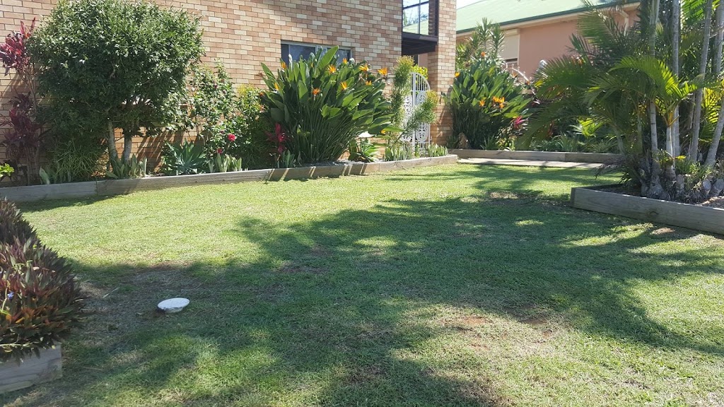 Overall Lawn Care & Maintenance Service | 75 Phillip St, Chinderah NSW 2487, Australia | Phone: 0404 930 673