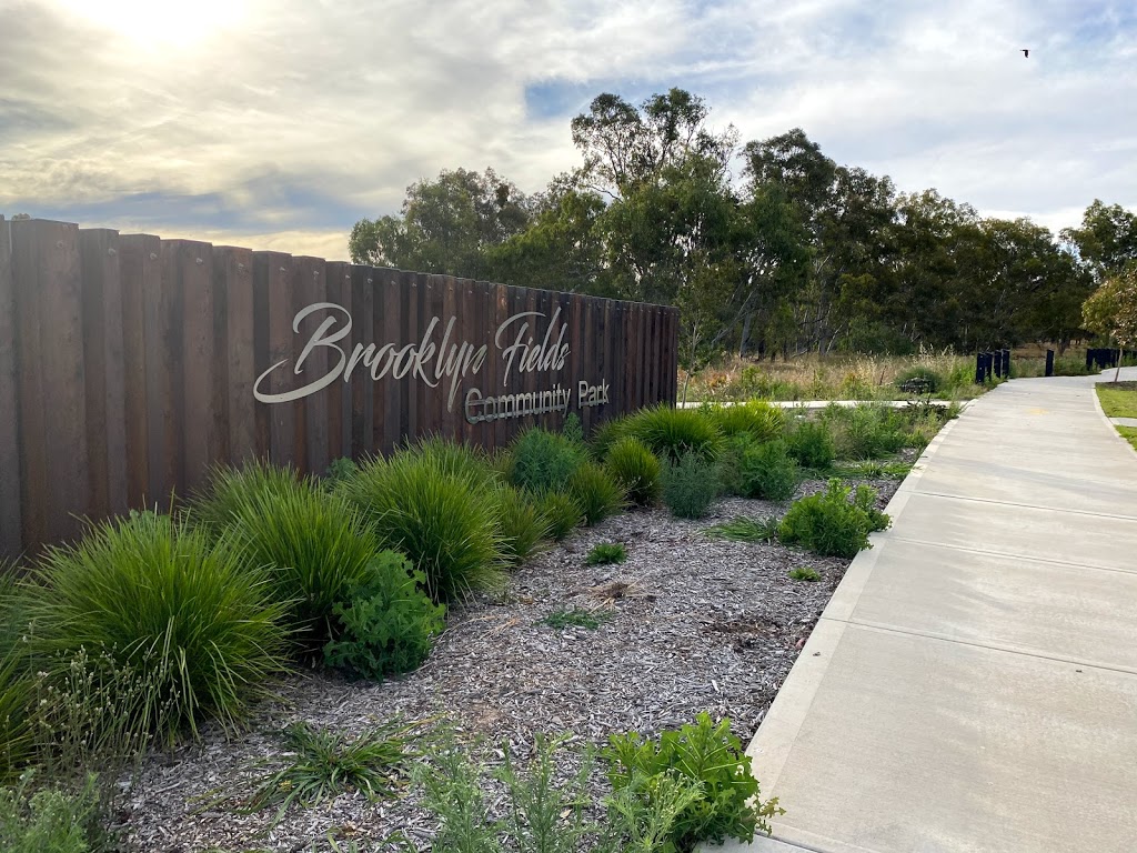 Brooklyn Fields Estate | Table Top Rd, Thurgoona NSW 2640, Australia | Phone: (02) 6043 3200