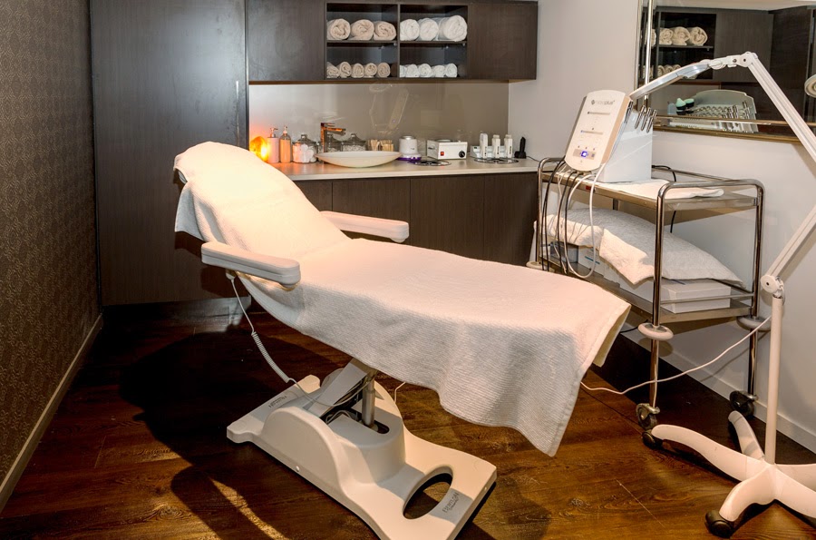 Bliss Skin Care | hair care | 3/3 Grosvenor St, Neutral Bay NSW 2089, Australia | 0299535722 OR +61 2 9953 5722