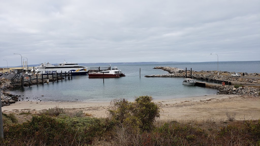 Kangaroo Island Connect Car Rental and Campervan Hire | car rental | 1 Bay Terrace, Penneshaw SA 5222, Australia | 0419100100 OR +61 419 100 100