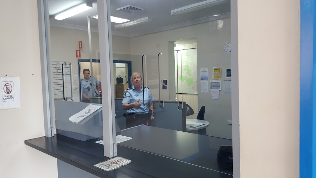 The Entrance Police Station | police | 12 Dening St, The Entrance NSW 2261, Australia | 0243332999 OR +61 2 4333 2999