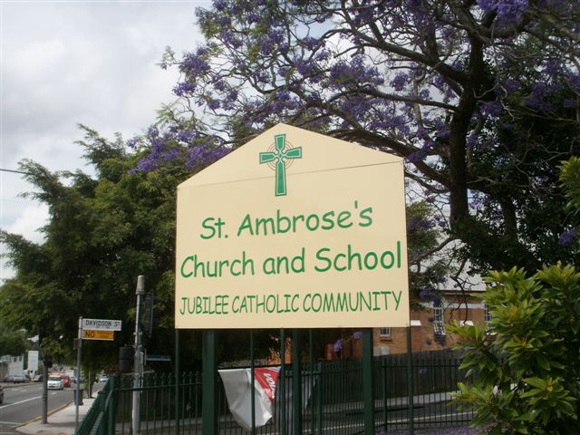St Ambrose Catholic Church | church | 52 Enoggera Rd, Newmarket QLD 4051, Australia | 0733695351 OR +61 7 3369 5351