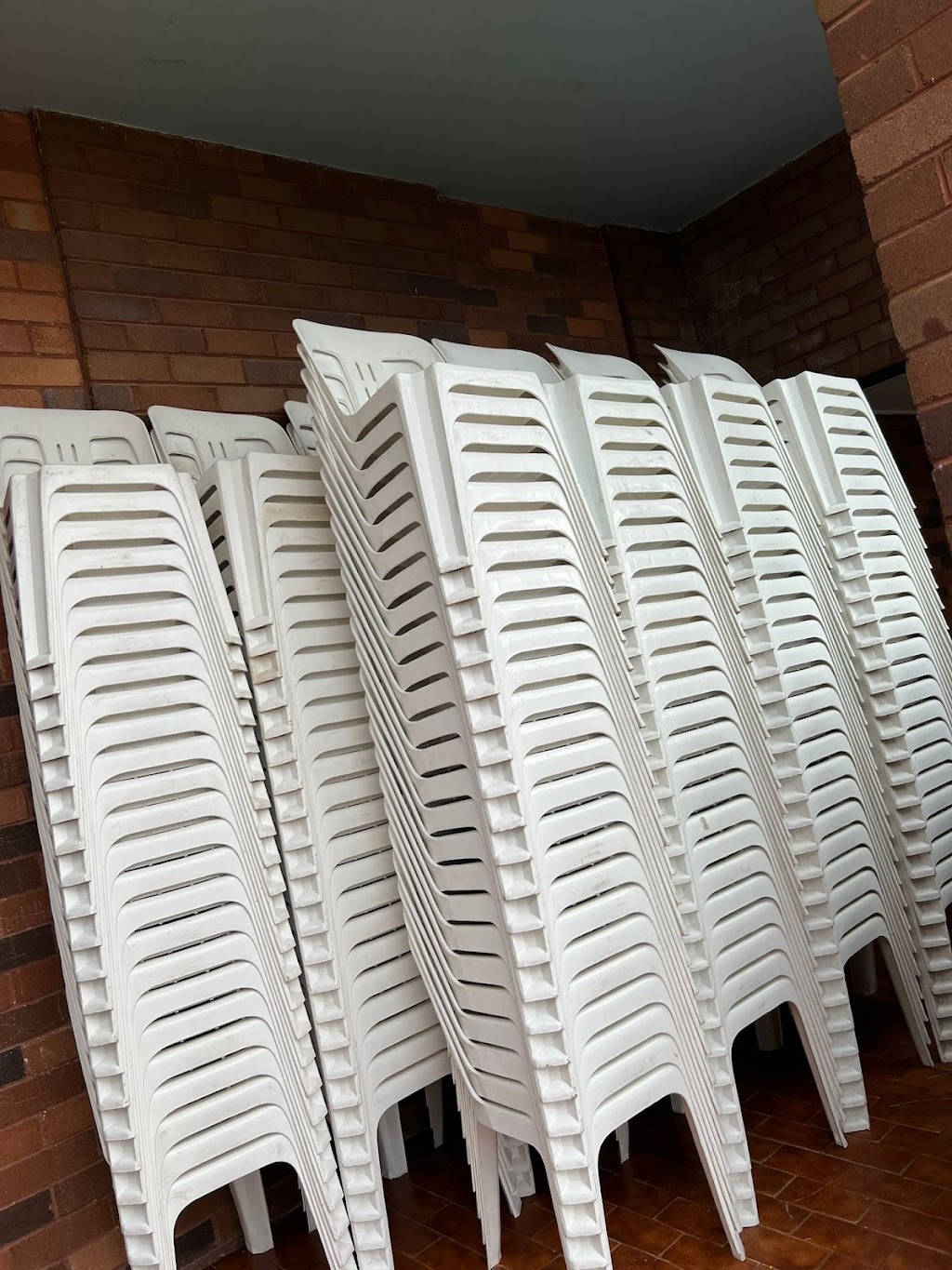 City Party Hire | 1 Hughes Pl, East Lindfield NSW 2070, Australia | Phone: 0451 911 401