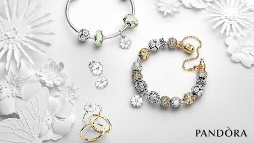 Pandora Nowra | jewelry store | Shop 53-54 Stockland Nowra Shopping Centre, 60 East St, Nowra NSW 2541, Australia | 0244236742 OR +61 2 4423 6742