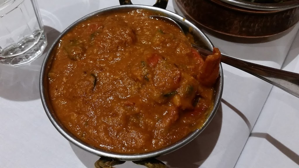 Chef’s Tandoor | 492 Whitehorse Rd, Surrey Hills VIC 3127, Australia | Phone: (03) 9830 0655