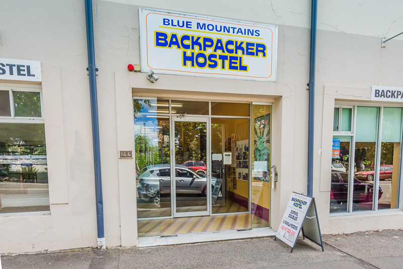 Blue Mountains Backpacker Hostel | lodging | 144 Bathurst Rd, Katoomba NSW 2780, Australia | 0247829630 OR +61 2 4782 9630