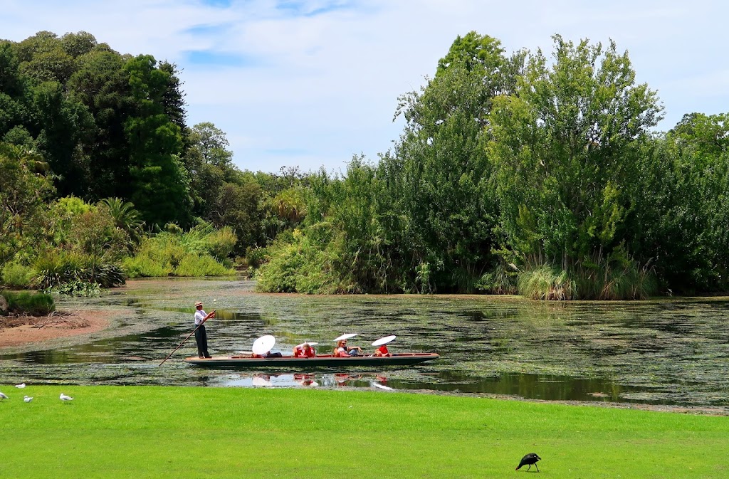 Picnic Point | Melbourne VIC 3004, Australia | Phone: (03) 9252 2300