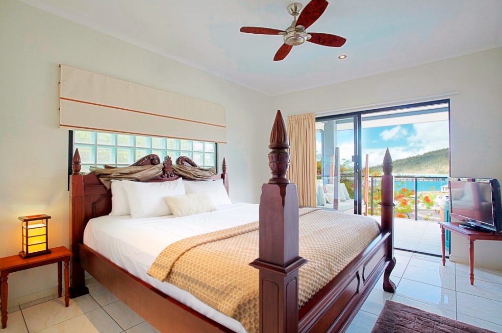 at Waterfront Whitsunday Retreat - Airlie Beach Accommodation | 438 Shute Harbour Rd, Airlie Beach QLD 4802, Australia | Phone: (07) 4948 6500