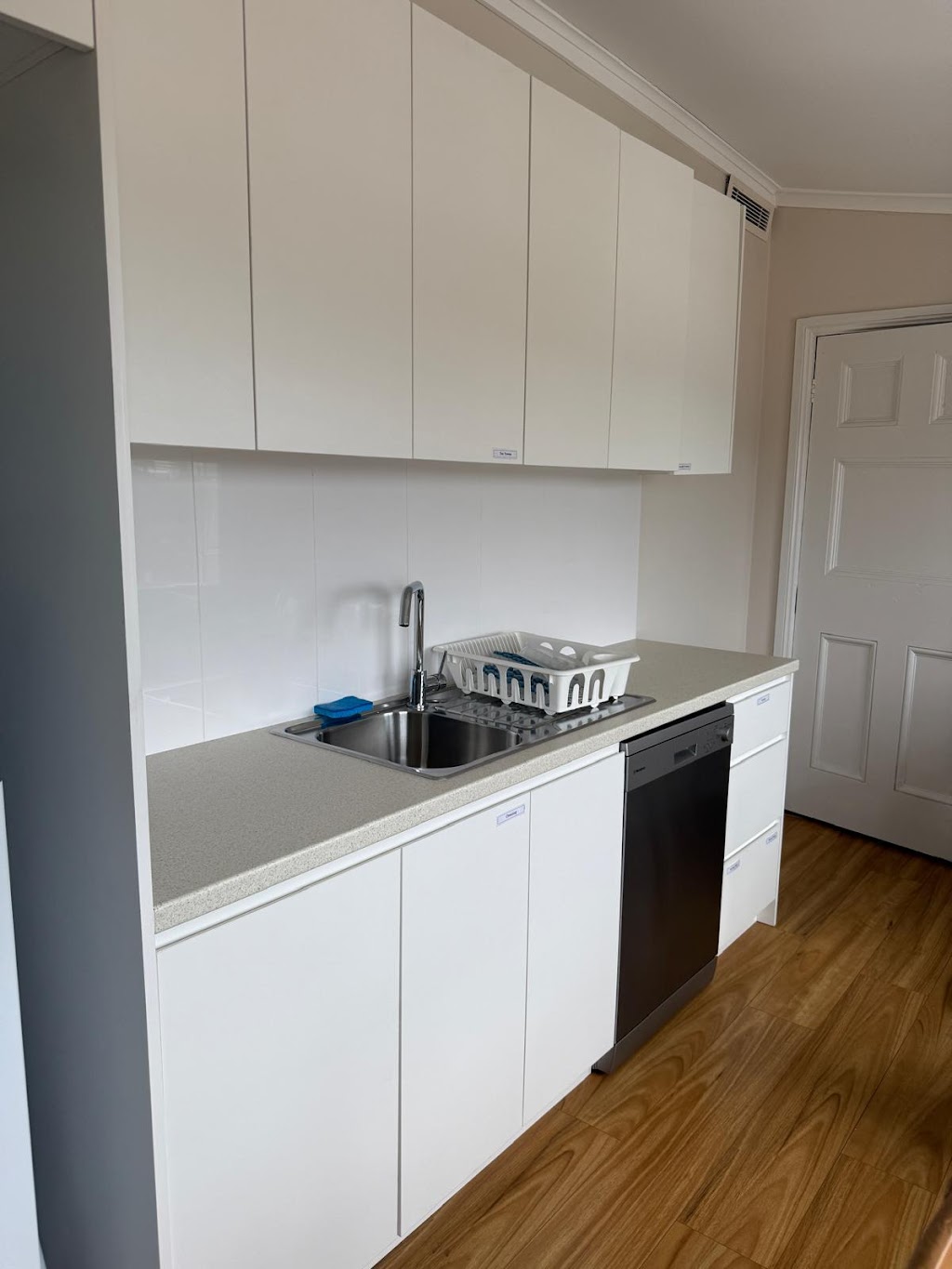 Hawkesbury Cleaning Services | 83a Arthur Phillip Dr, North Richmond NSW 2754, Australia | Phone: 0416 669 535