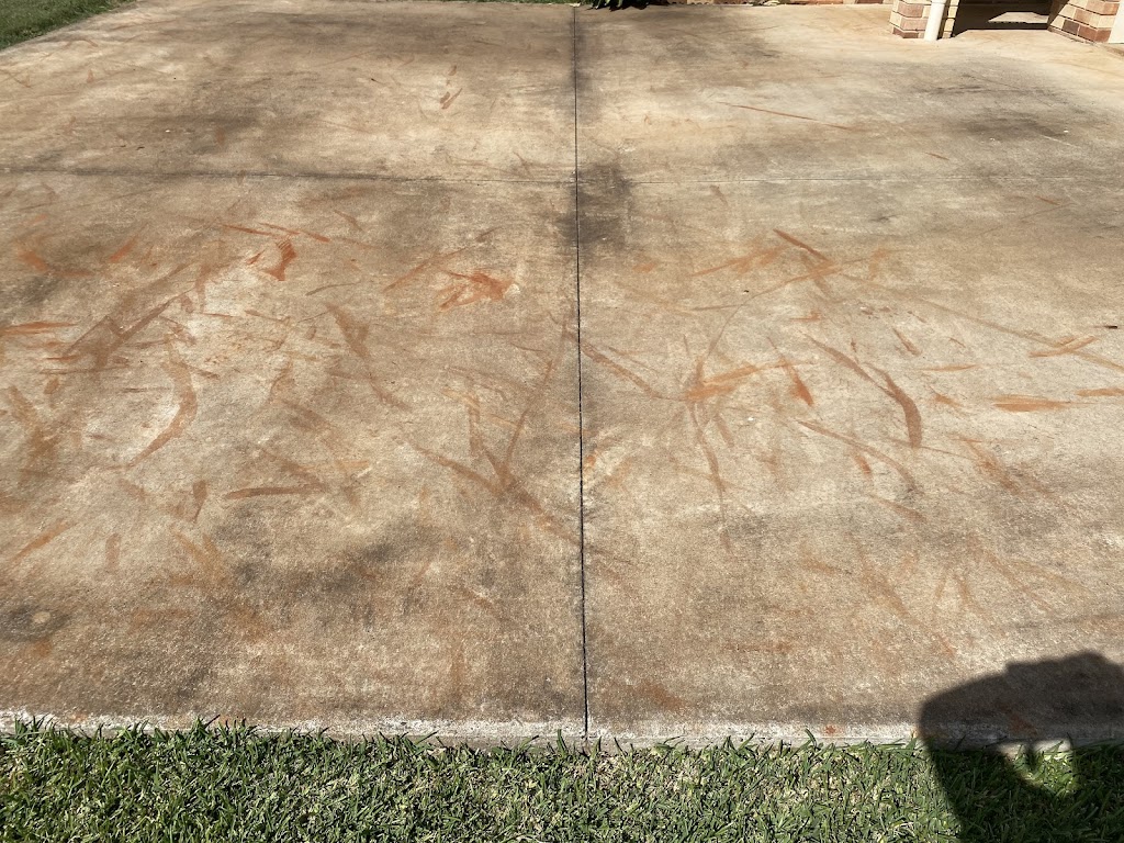 FineGrime Pressure Washing Services |  | 7 Canecutter Ct, Childers QLD 4660, Australia | 0413421401 OR +61 413 421 401