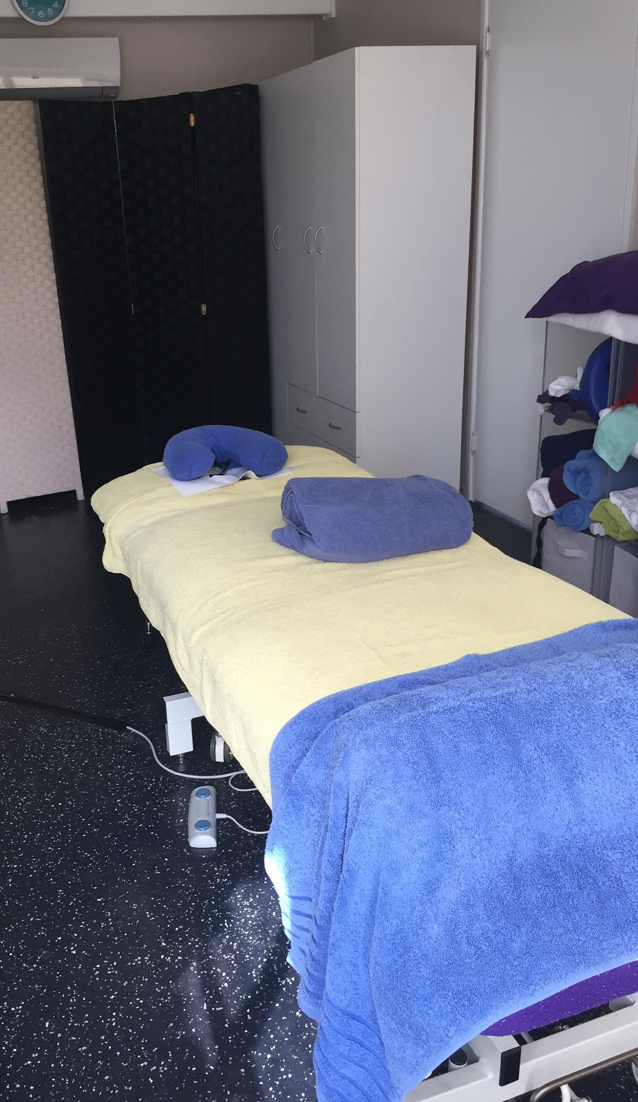 Knead4Massage | 5 MacArthur Dr, Maroochydore QLD 4558, Australia | Phone: 0413 274 166