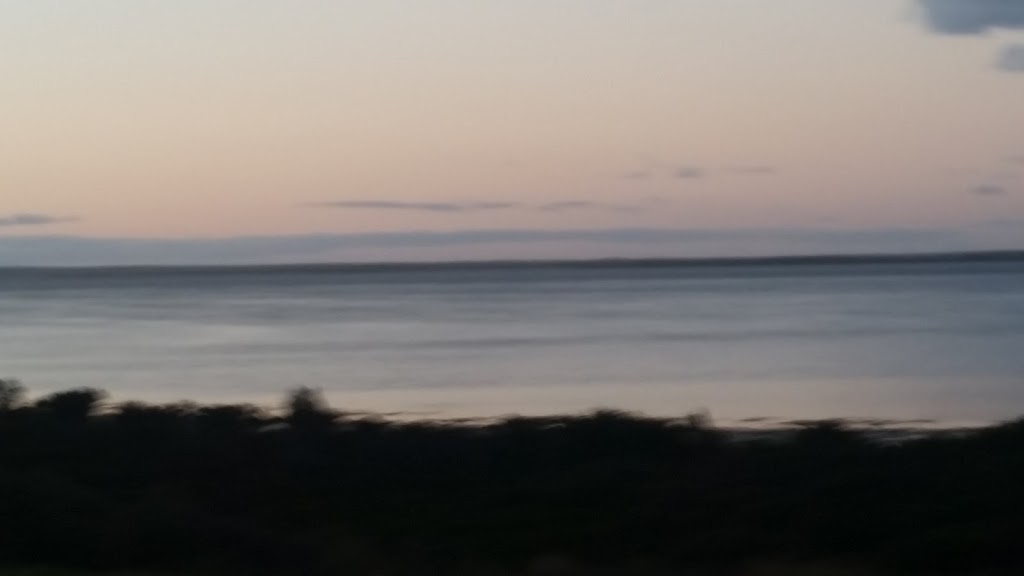Seaview Cottage Ceduna | 11 Will St, Thevenard SA 5690, Australia | Phone: 0428 250 088