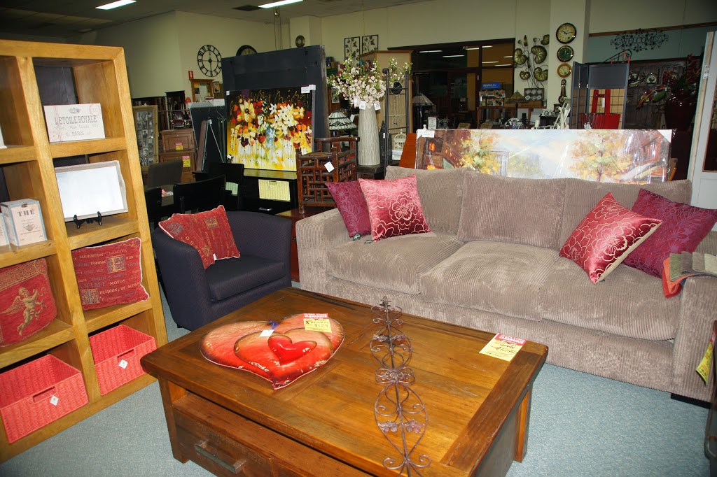 Village Furniture | furniture store | 13-15 Horne St, Sunbury VIC 3429, Australia | 0397443333 OR +61 3 9744 3333