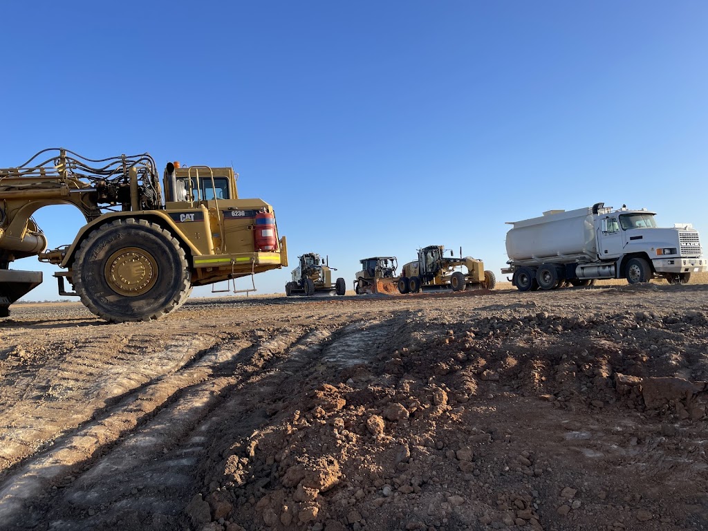 AP Earthmoving Pty Ltd | 63 Coonooer-Gowar Rd, Coonooer Bridge VIC 3477, Australia | Phone: 0408 102 331