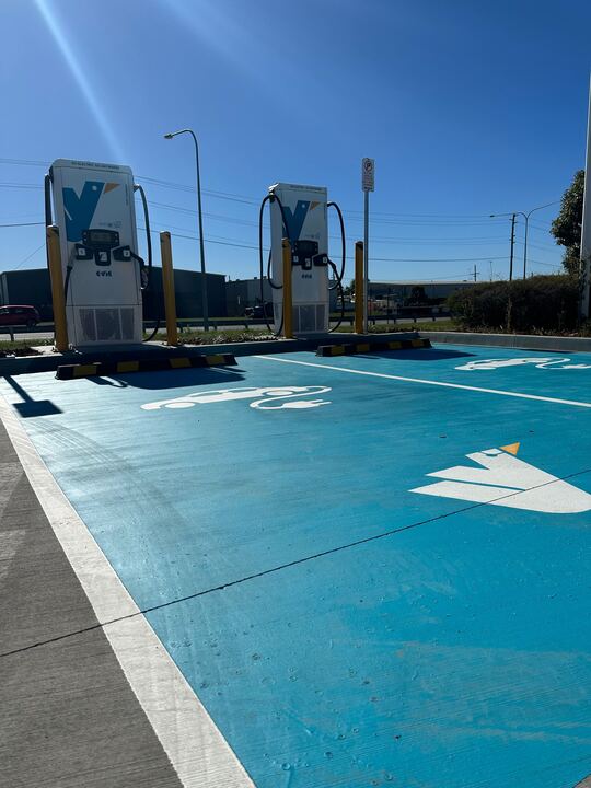 Evie Charging Station | 2 Linkfield Rd, Brendale QLD 4500, Australia | Phone: 1300 463 843