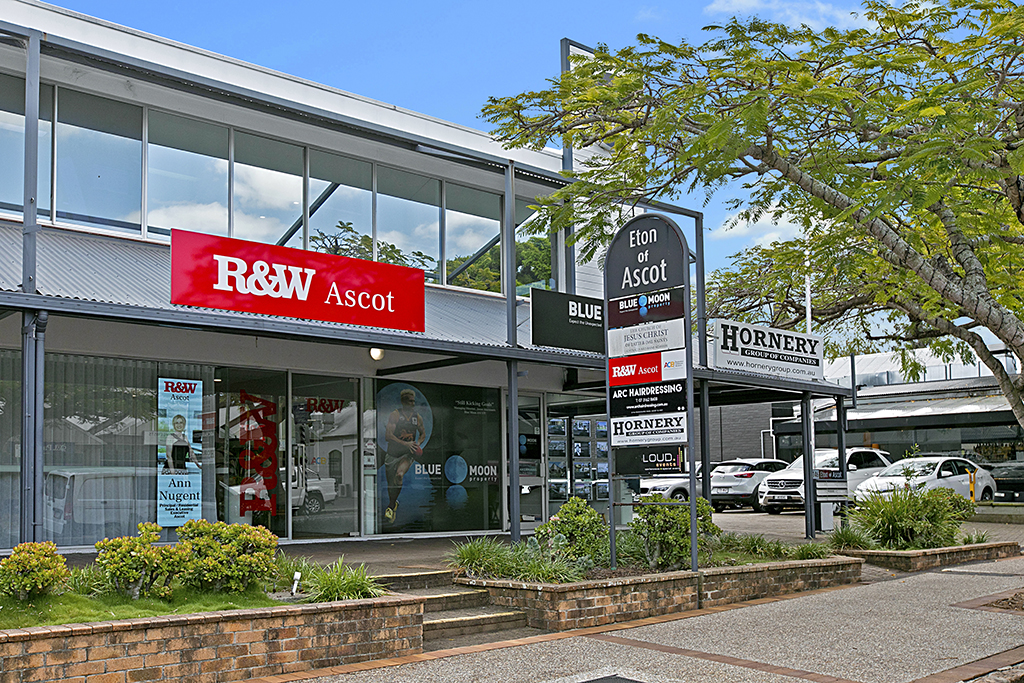 Richardson & Wrench Ascot | real estate agency | 2/146 Racecourse Rd, Ascot QLD 4007, Australia | 0733573888 OR +61 7 3357 3888