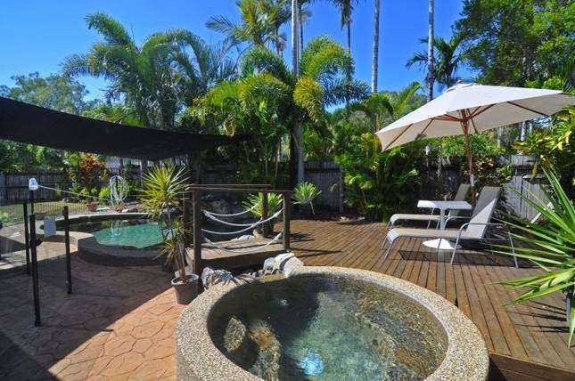 Cairns Vacation Homes | 37 Pilosa St, Redlynch QLD 4870, Australia | Phone: 0404 886 162