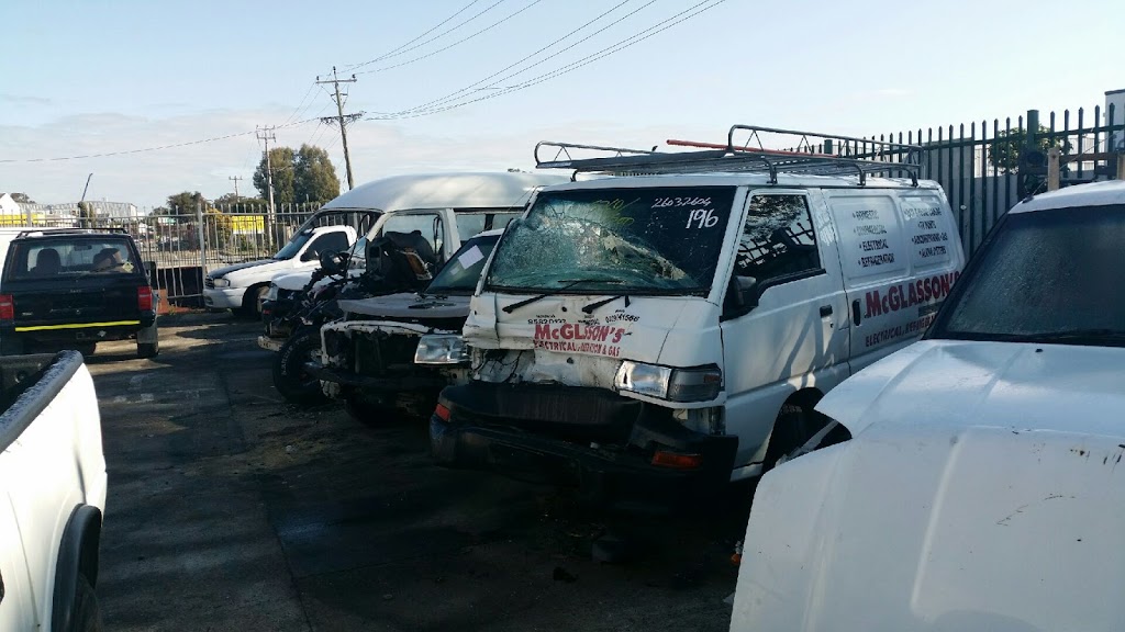 All Commercial Wreckers (ACW) | car repair | 17 Stebbing Rd, Maddington WA 6109, Australia | 0894934840 OR +61 8 9493 4840