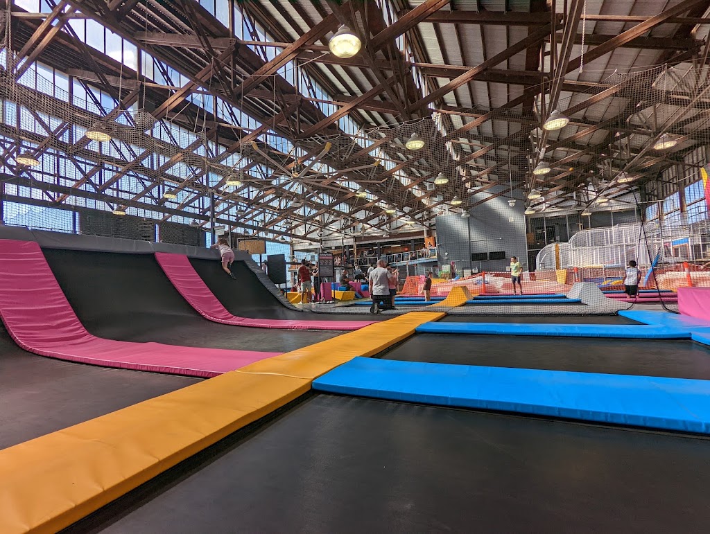 BOUNCE Essendon Fields | Hangar 4, 236 Wirraway Rd, Essendon Fields VIC 3041, Australia | Phone: (03) 9131 5099