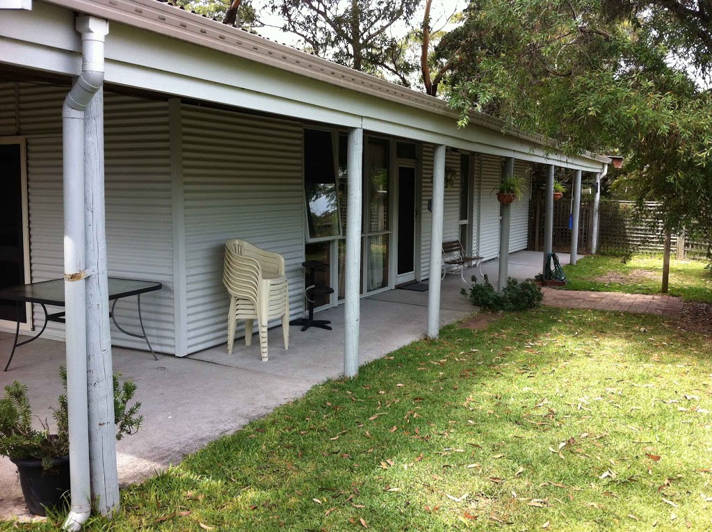 Hawks Nest Dog-on-Beach House | lodging | Morang/Patanga Street, Hawks Nest NSW 2324, Australia | 0408234237 OR +61 408 234 237