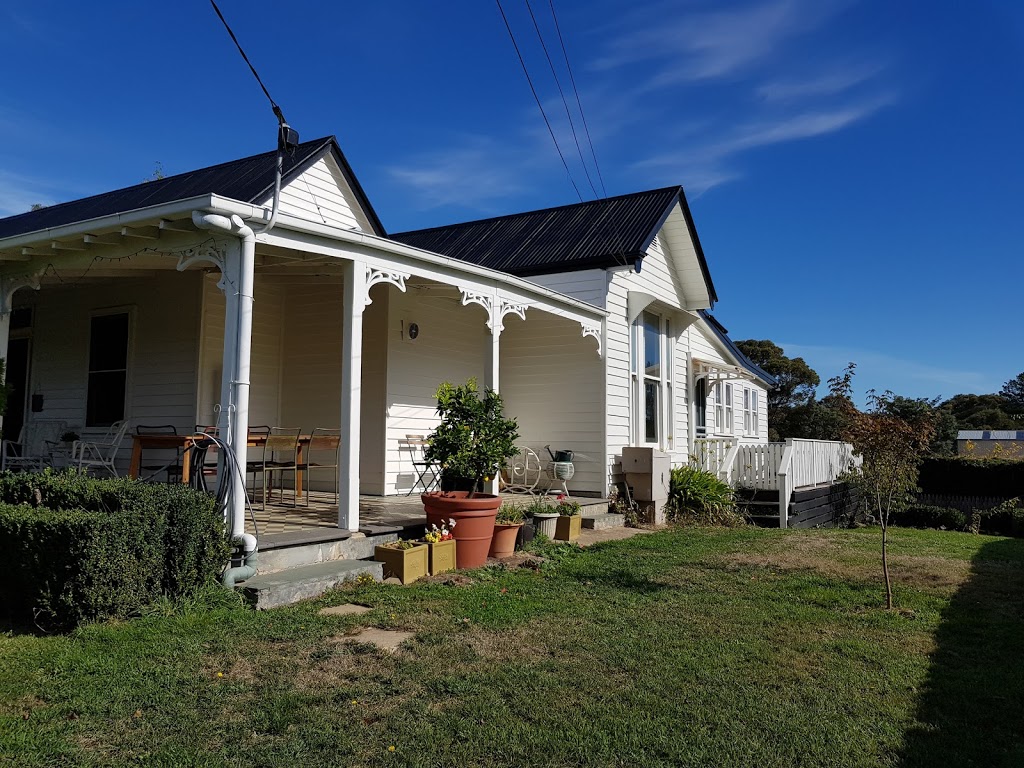 Little Auberge | lodging | 44 Main Rd, Hepburn Springs VIC 3461, Australia | 0420786842 OR +61 420 786 842