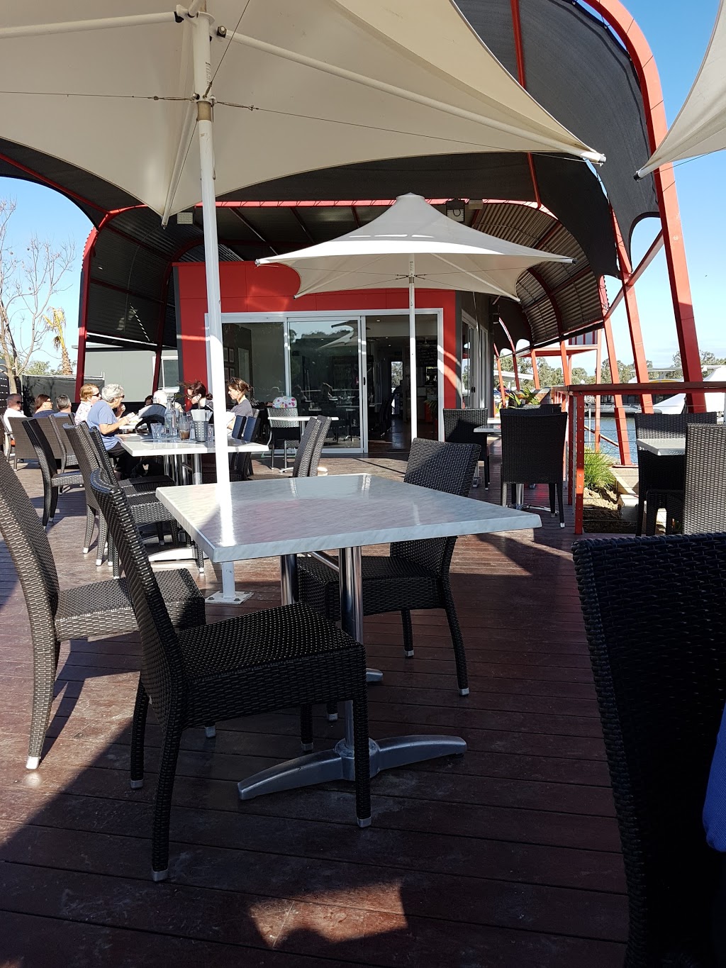 Dockside Cafe | cafe | Dockside Marina Dockside Dr, Mildura VIC 3500, Australia | 0350235222 OR +61 3 5023 5222