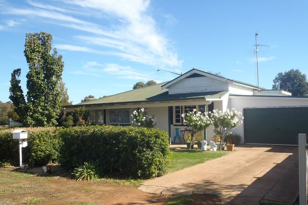 Breed & Hutchinson | real estate agency | 53-55 Pine Ave, Leeton NSW 2705, Australia | 0269532555 OR +61 2 6953 2555