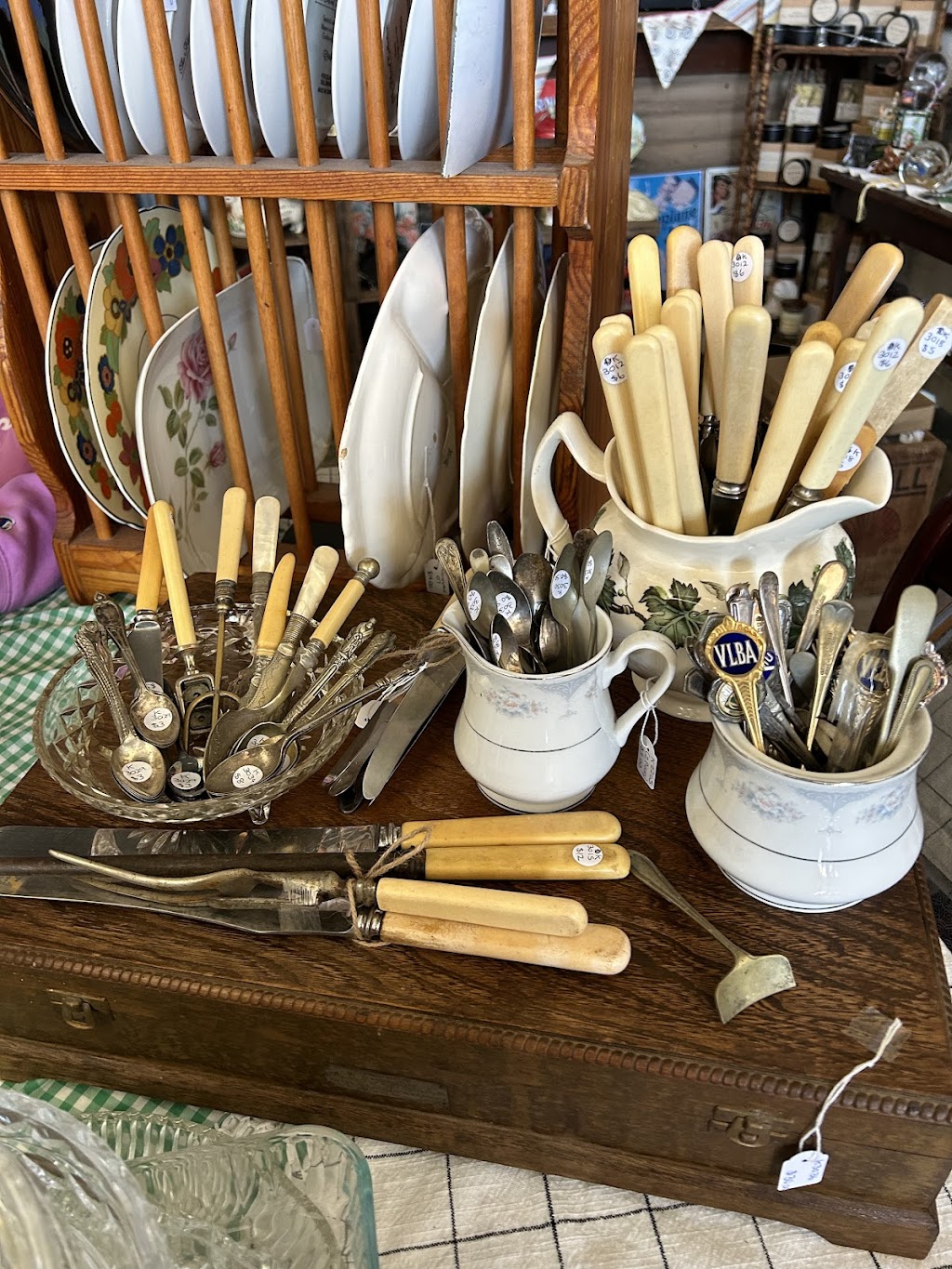 Petit Velo Rochester | Unit 2/41 Moore St, Rochester VIC 3561, Australia | Phone: 0448 555 154