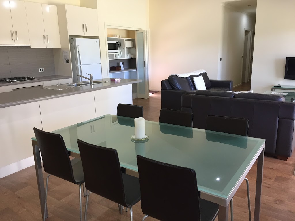Riverspa Apartments | lodging | 91 Bett St, Moama NSW 2731, Australia | 0407550473 OR +61 407 550 473