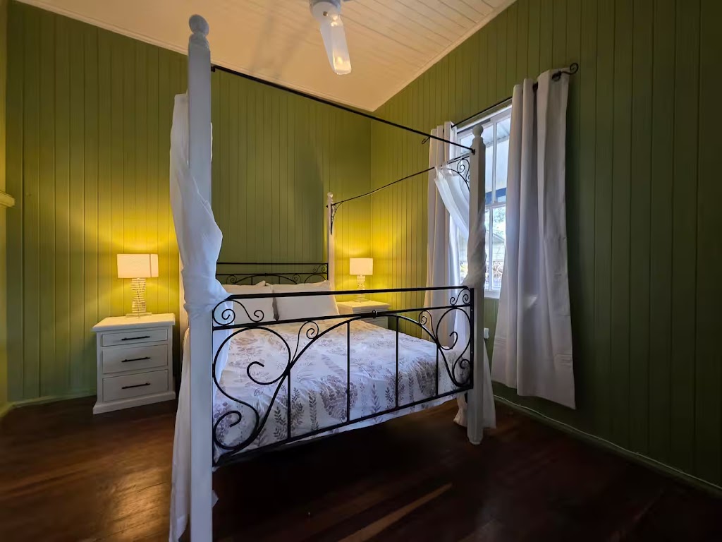 Little Anchorage | 73 Church St, St George QLD 4487, Australia | Phone: 0409 269 919