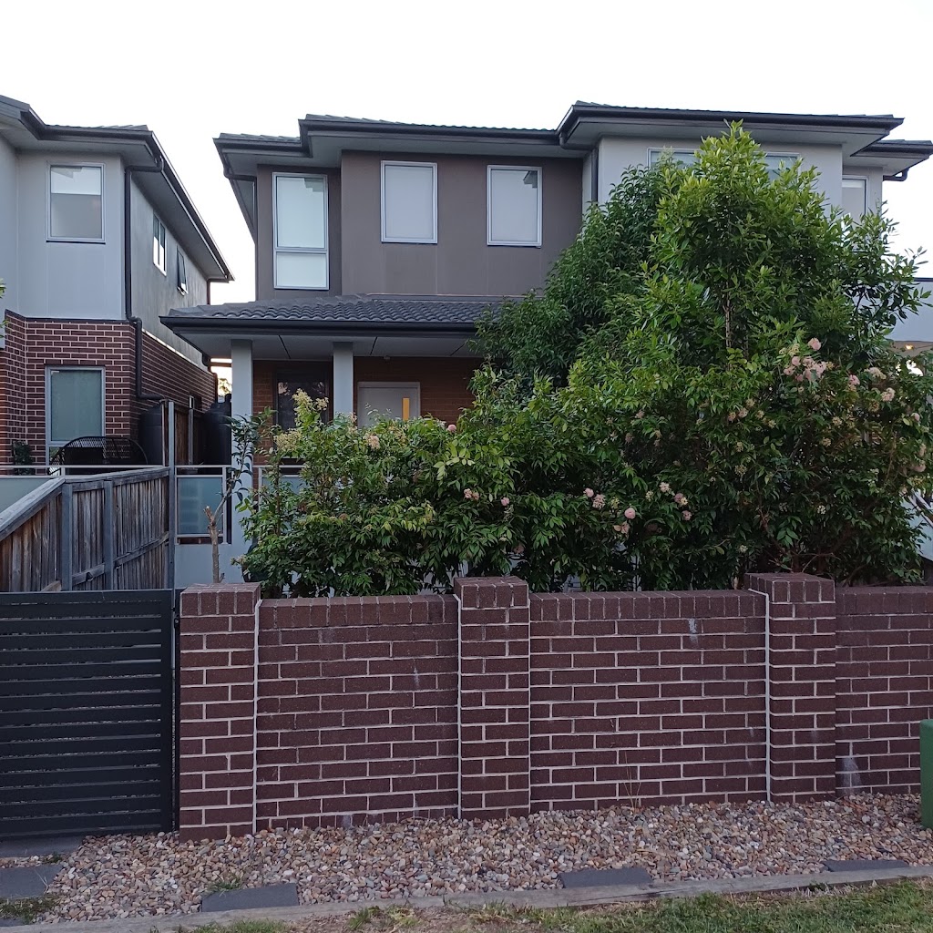 SavvyAU Official | Unit 17/2B Collis Pl, Minto NSW 2566, Australia | Phone: 0426 593 815