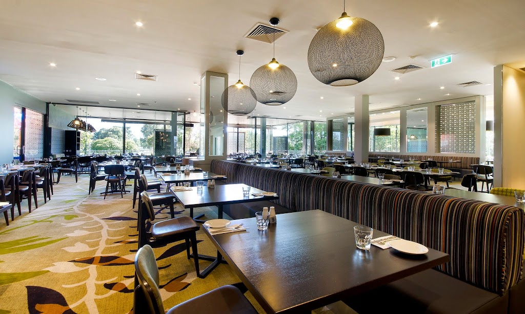 Steeples | restaurant | Mornington-Tyabb Rd, Mornington VIC 3931, Australia | 0359760700 OR +61 3 5976 0700