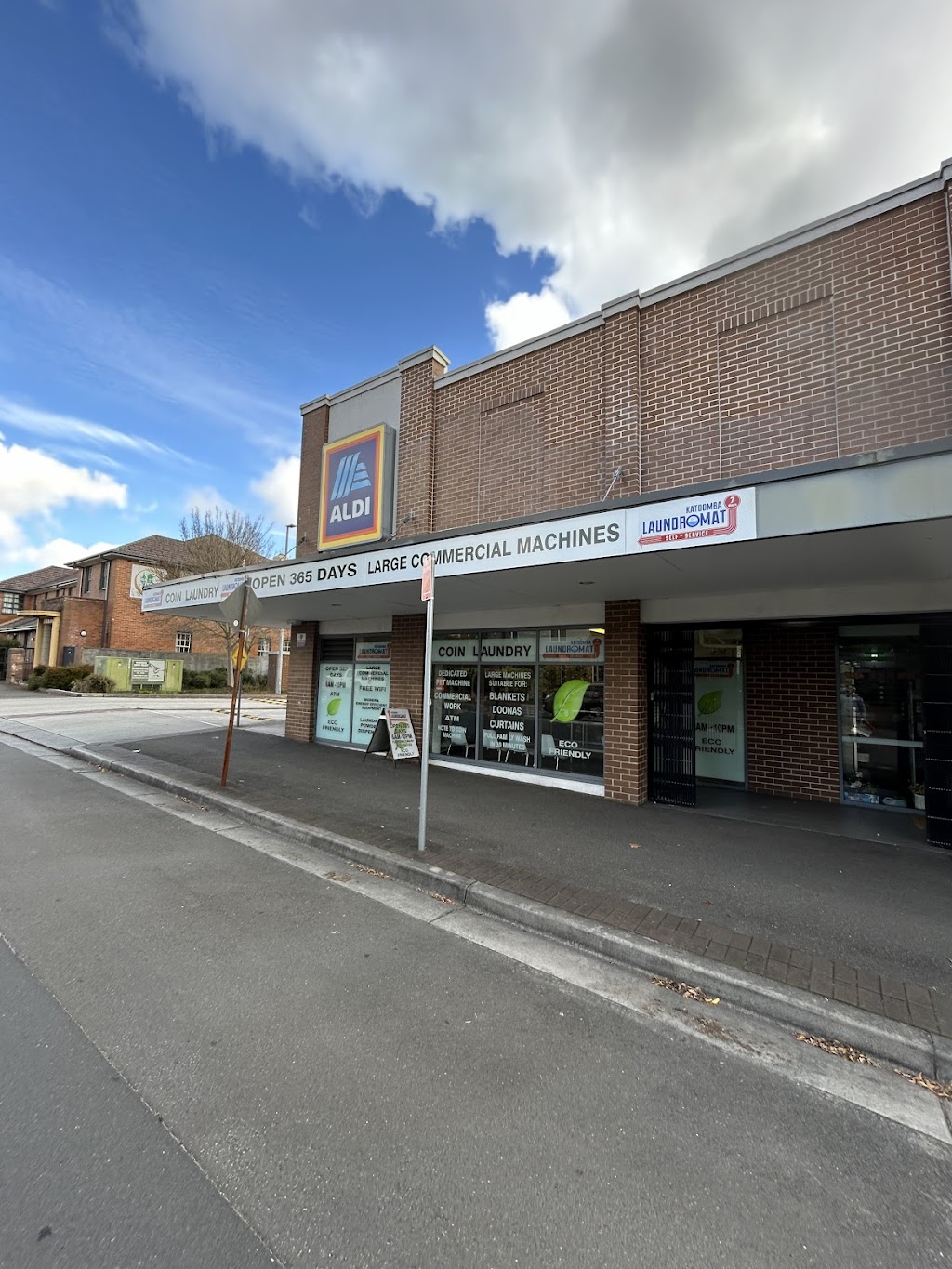 CoinFlip Bitcoin ATM - Katoomba Laundromat (Katoomba) | 4/201 Katoomba St, Katoomba NSW 2780, Australia | Phone: 1300 689 526
