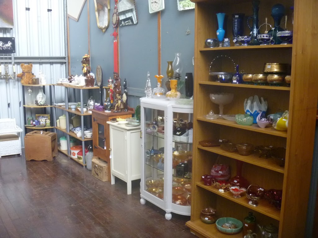 Kims Antiques Collectables Echuca | furniture store | 11-19 Darling St, Echuca VIC 3564, Australia | 0427564415 OR +61 427 564 415